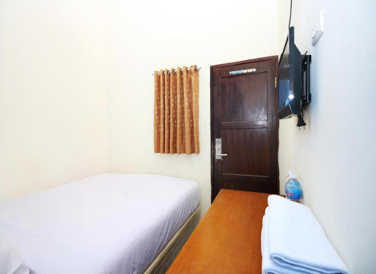 Sky Residence Sayangan Palembang Exterior photo